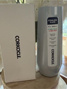 Corkcicle 7oz Stemless Flute in Unicorn Magic NEW IN BOX stainless steel cup